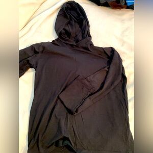 Icebreaker thin sweatshirt with hood
